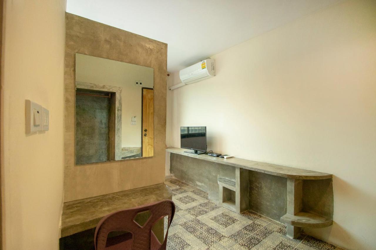 Oyo 671 Laluna River House Chanthaburi Εξωτερικό φωτογραφία
